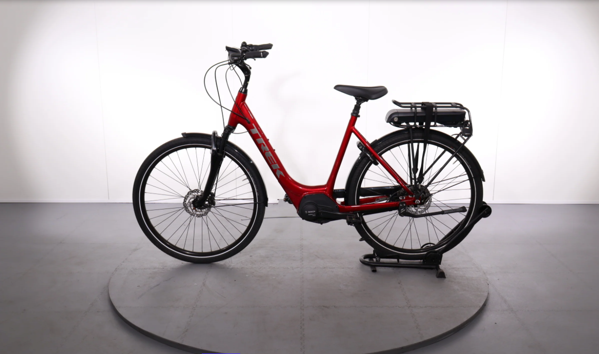 Trek District+ 4 Lowstep 2023 – Bicicleta eléctrica híbrida reacondicionada