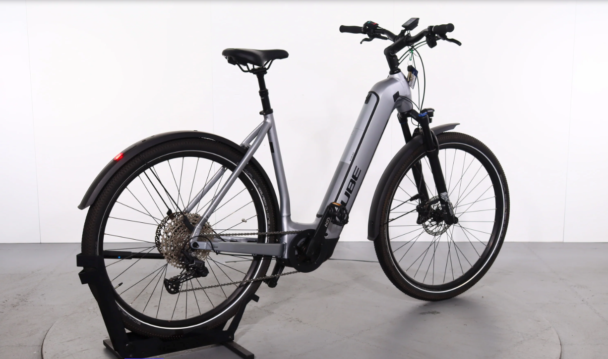 Cube Nuride Hybrid EXC Allroad 2023 – Bicicleta eléctrica urbana reacondicionada