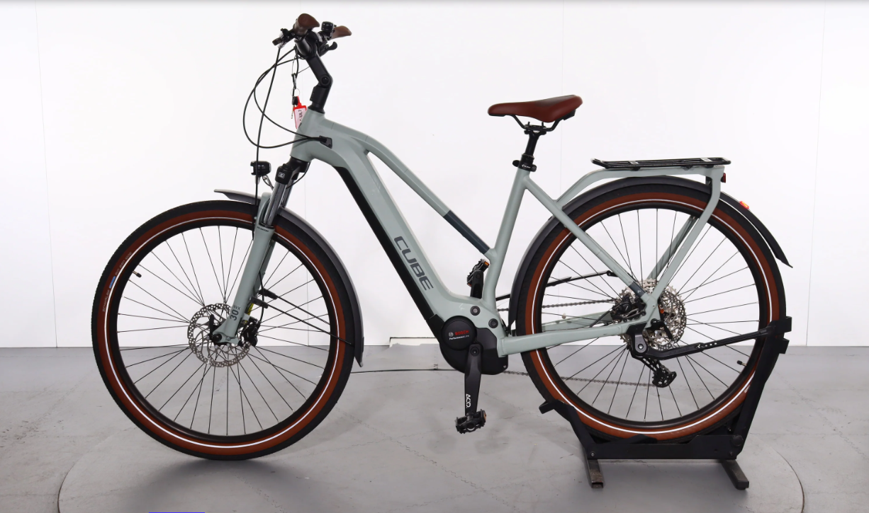 Cube Touring Hybrid Pro 2022 – Bicicleta eléctrica urbana reacondicionada