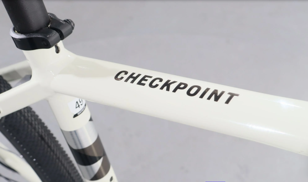 Trek Checkpoint ALR 5 2025 – Bicicleta de carretera reacondicionada